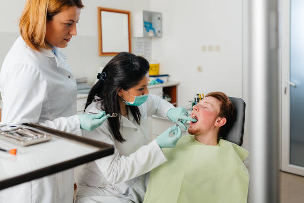 Best Pediatric Emergency Dentist in Newport Beach, CA